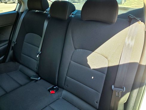Used 2018 Kia Forte LX FWD image 51