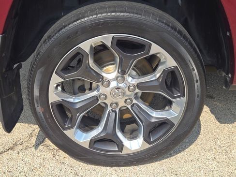 Used 2020 RAM 1500 Limited AWD/4WD image 13