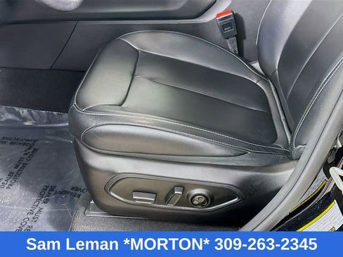 Used 2023 Jeep Grand Cherokee Limited image 19