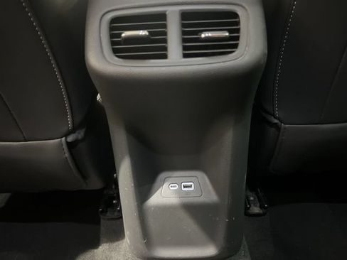 Certified 2023 Buick Envision Preferred FWD image 19