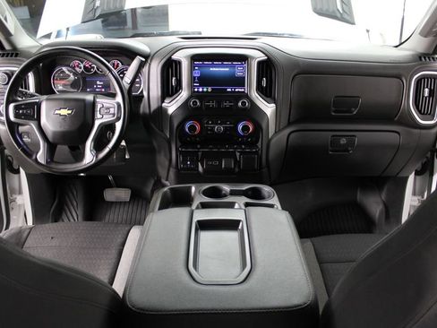 Used 2023 Chevrolet Silverado 2500 LT AWD/4WD image 30