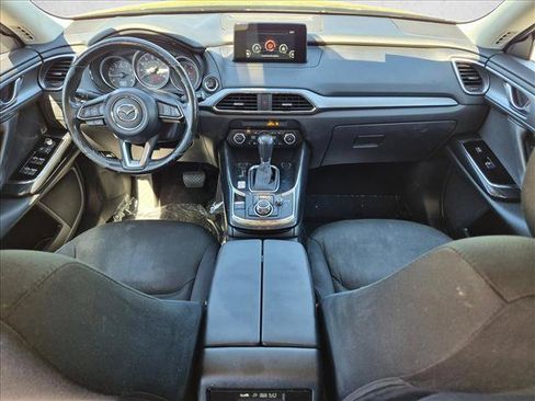 Used 2018 MAZDA CX-9 Sport FWD image 17