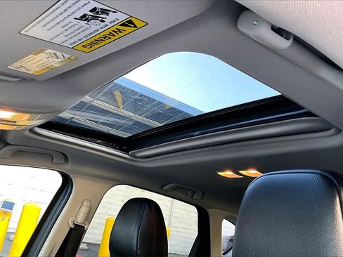 Certified 2023 MAZDA CX-5 Carbon Edition image 12