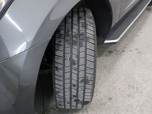 Used 2019 Ford Expedition XLT w/ Equipment Group 202A image 4