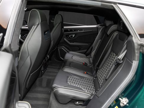 Used 2021 Lamborghini Urus image 58