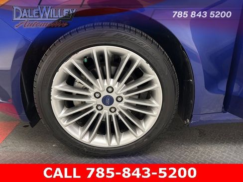 Used 2014 Ford Fusion SE w/ Equipment Group 202A image 19