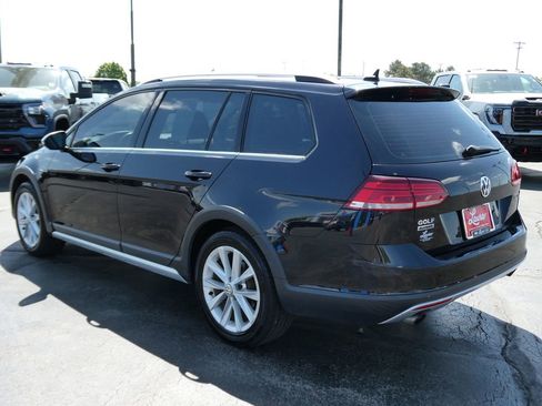 Used 2019 Volkswagen Golf Alltrack SE AWD/4WD image 7