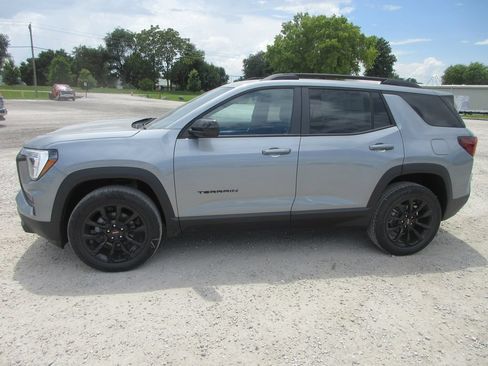 New 2027 GMC Terrain Elevation w/ Black Edition FWD image 7