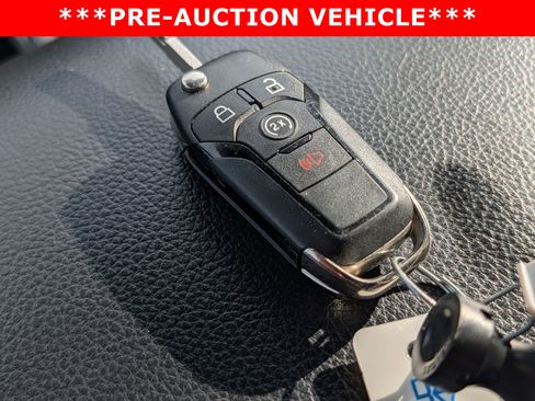 Used 2017 Ford F150 XLT w/ Equipment Group 302A Luxury AWD/4WD image 34
