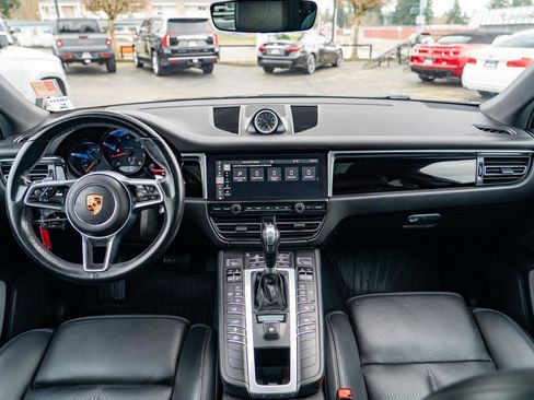 Used 2019 Porsche Macan AWD/4WD image 20