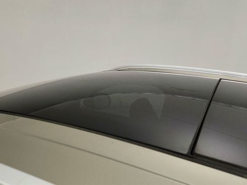 Used 2023 Lincoln Aviator Grand Touring w/ Equipment Group 301A AWD/4WD image 10