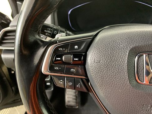 Used 2019 Honda Accord Sport image 18