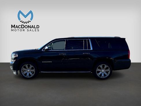 Used 2017 Chevrolet Suburban Premier image 3