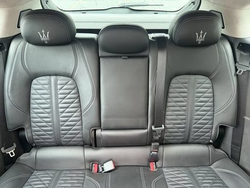 Used 2019 Maserati Levante GTS AWD/4WD image 39