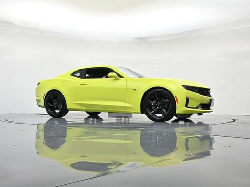 Used 2021 Chevrolet Camaro LT w/ RS Package image 30