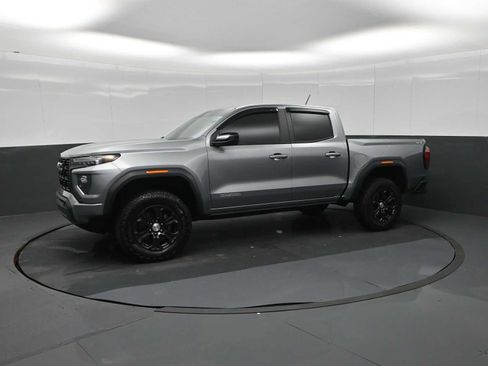 Used 2024 GMC Canyon Elevation w/ Convenience Package AWD/4WD image 4