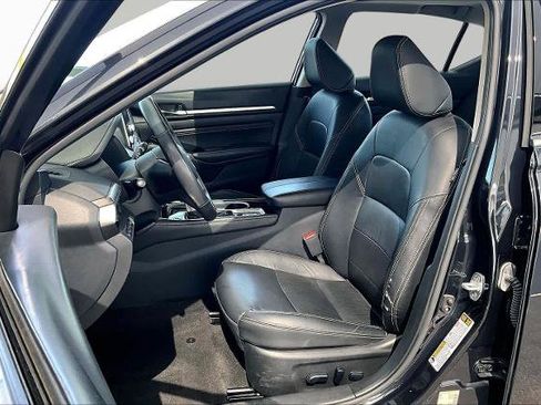 Certified 2022 Nissan Altima 2.5 SL AWD/4WD image 8