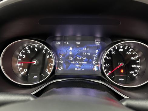 Used 2021 Jeep Compass Limited image 15