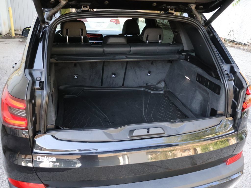 Used 2019 BMW X5 xDrive40i AWD/4WD image 8