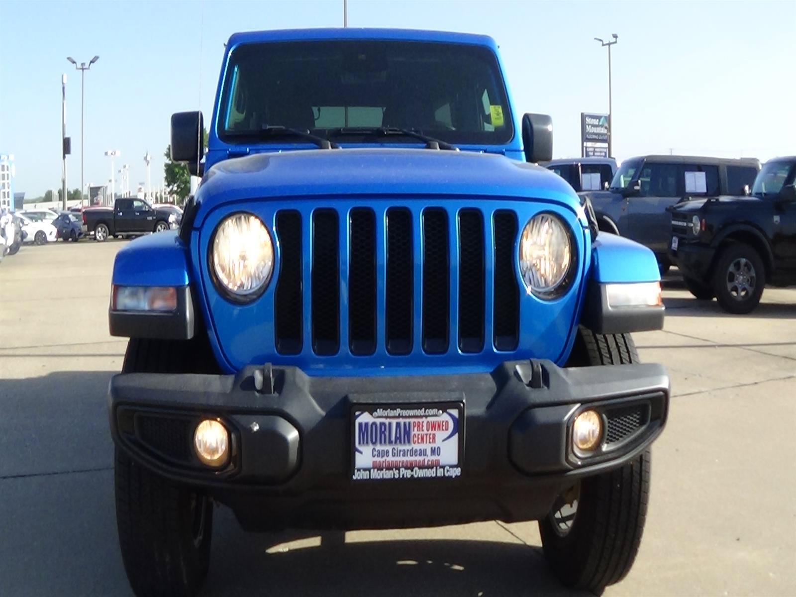 Certified 2021 Jeep Wrangler Unlimited Sahara AWD/4WD image 3