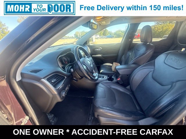 Used 2021 Jeep Cherokee Latitude Lux w/ Comfort/Convenience Group AWD/4WD image 18