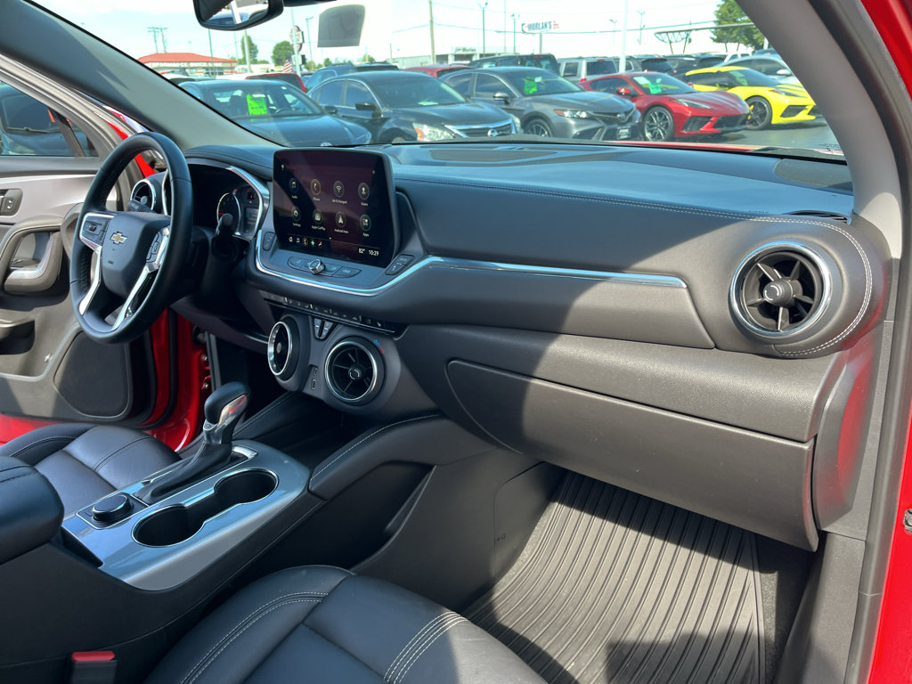 Used 2023 Chevrolet Blazer LT FWD image 45