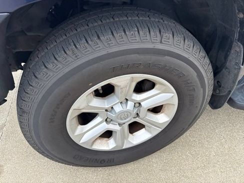 Used 2014 Toyota 4Runner SR5 Premium AWD/4WD image 2