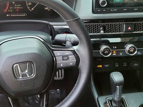 Used 2025 Honda Civic Sport image 17