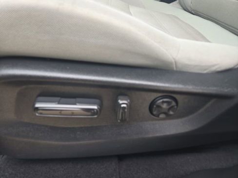 Used 2017 Honda CR-V EX image 14