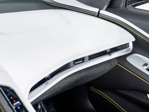 Used 2022 Chevrolet Corvette Stingray Premium Conv RWD image 38