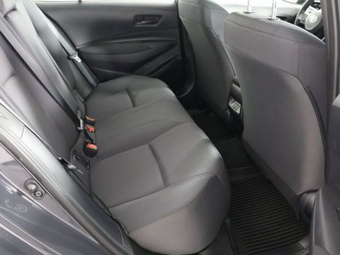 Used 2024 Toyota Corolla LE image 19