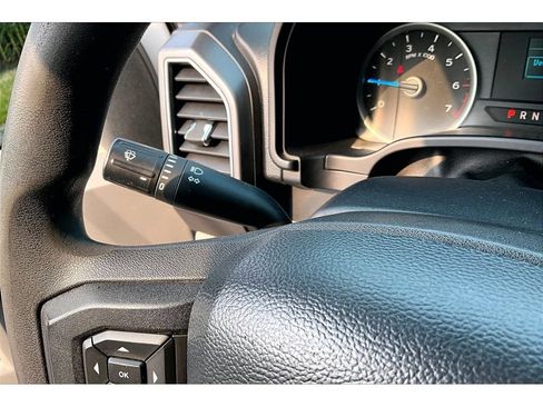Used 2017 Ford F150 XLT AWD/4WD image 20