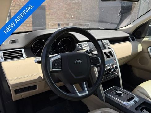 Used 2017 Land Rover Discovery Sport HSE AWD/4WD image 14