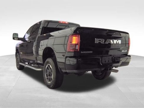 Used 2026 RAM 2500 Laramie AWD/4WD image 8