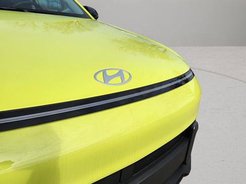 New 2026 Hyundai Kona SEL Sport AWD/4WD image 9