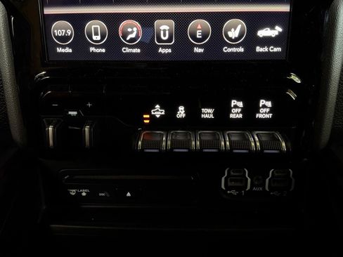 Used 2019 RAM 1500 Rebel w/ Rebel Level 2 Equipment Group AWD/4WD image 29