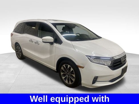 Used 2023 Honda Odyssey EX-L image 3