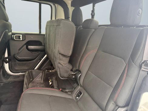 Used 2020 Jeep Gladiator Rubicon w/ Trailer Tow Package image 14