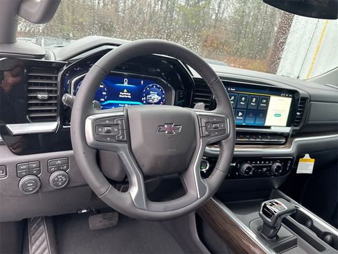 New 2026 Chevrolet Silverado 1500 LT Trail Boss w/ Convenience Package II image 16