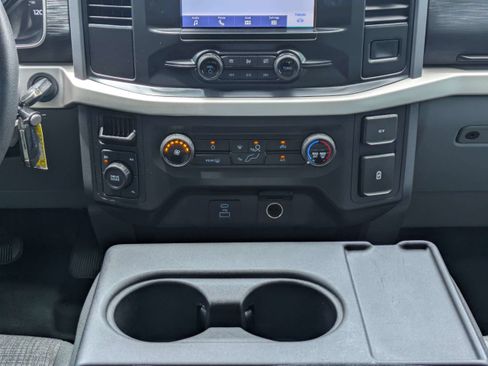 Used 2021 Ford F150 XLT AWD/4WD image 43