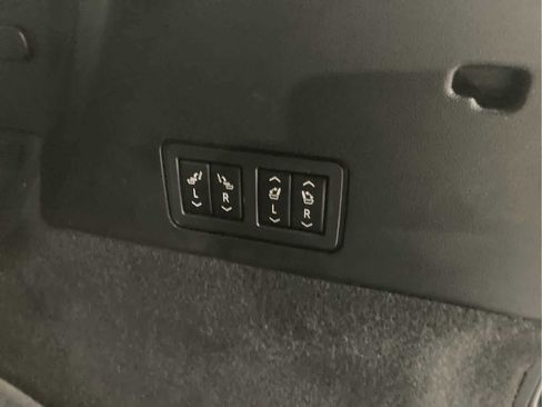 Used 2021 Cadillac XT6 Premium Luxury w/ Platinum Package image 20