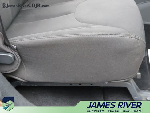 Used 2015 Jeep Wrangler Unlimited Sport w/ Quick Order Package 24S image 10