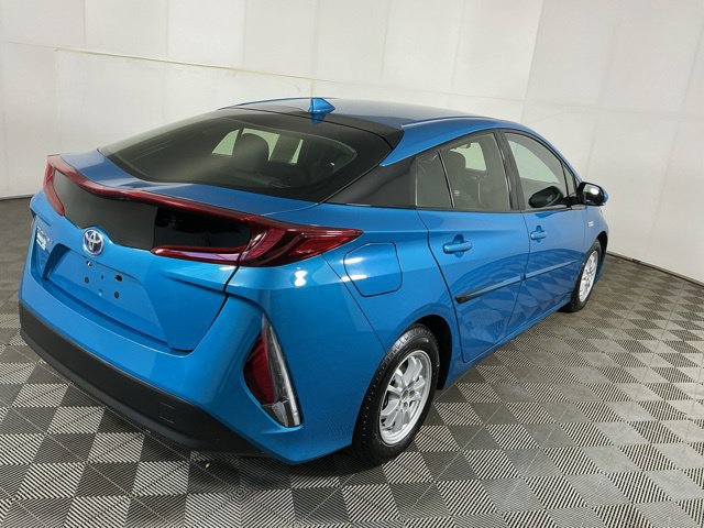 Used 2017 Toyota Prius Prime Plus FWD image 7