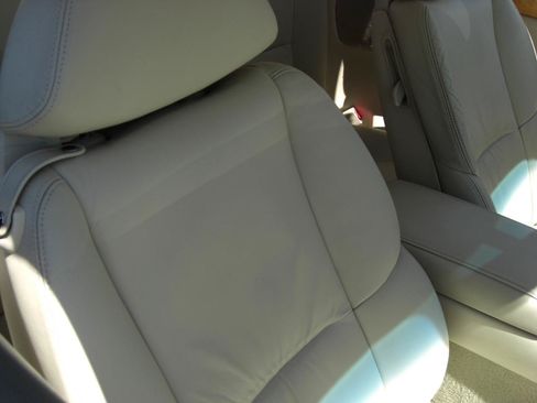 Used 2005 Lexus SC 430 Convertible RWD image 37