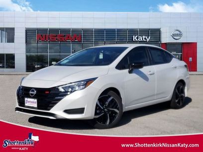 New 2025 Nissan Versa SR w/ Electronics Package