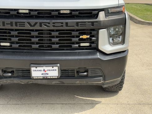 Used 2021 Chevrolet Silverado 2500 W/T w/ WT Convenience Package AWD/4WD image 10