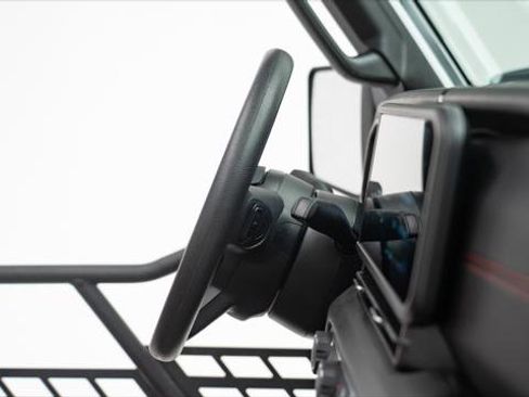 Used 2024 Jeep Wrangler Unlimited Sport image 29