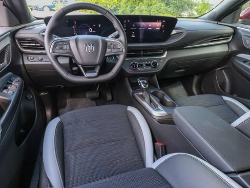 Used 2024 Buick Envista Preferred w/ Convenience I Package FWD image 16