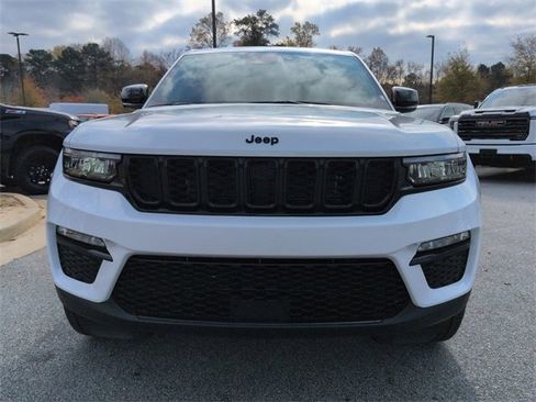 New 2025 Jeep Grand Cherokee Limited w/ Black Appearance Package image 8