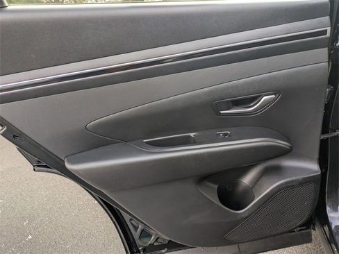 Certified 2023 Hyundai Tucson SE image 28